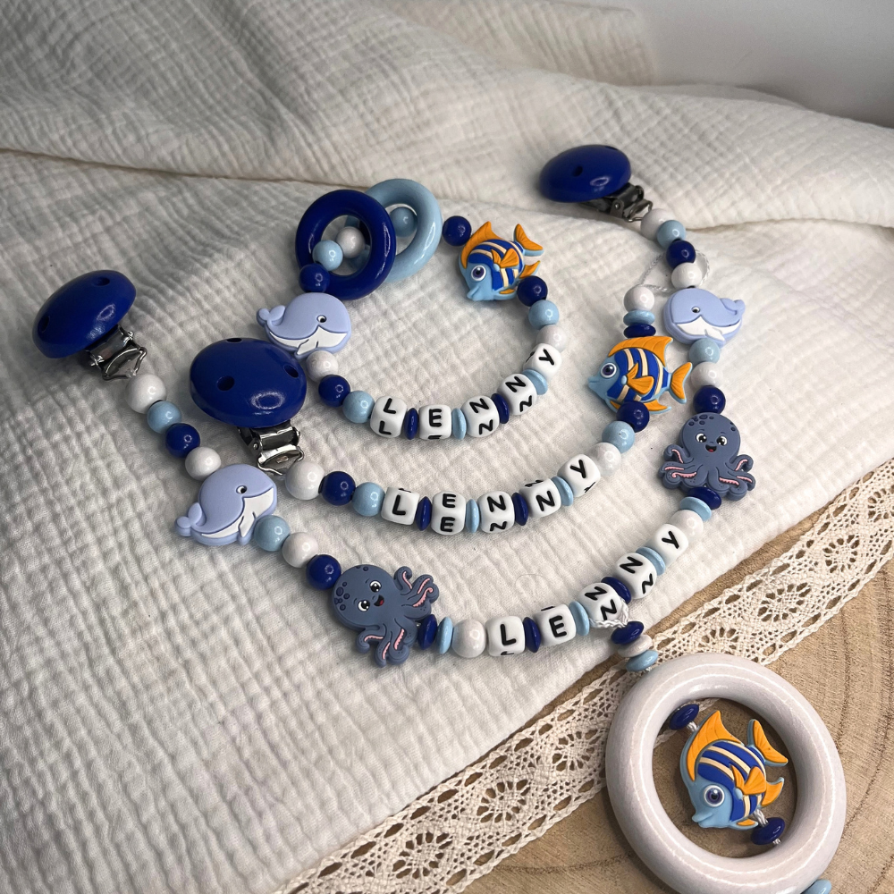 3er Set – Personalisierte Schnullerkette, Greifling & Kinderwagenkette - Fisch Oktopus Wal - Junge