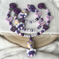 Personalisierte Baby Geschenkset Mini Prinzessin – Schnullerkette, Greifling & Kinderwagenkette in Lila und Rosa