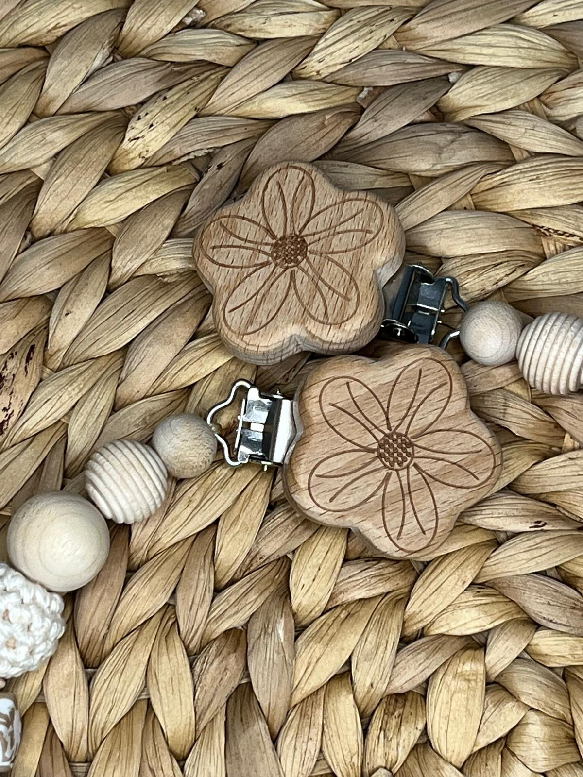 Handmade Kinderwagenkette für Mädchen - Silikon & Holz im perfekten Design