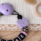 Schnullerkette Leo Design - Flieder Schwarz - Schmetterling Herz