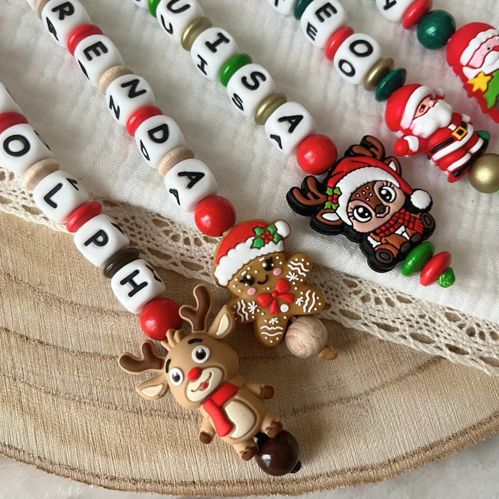 Personalisierter Weihnachtsschlüsselanhänger mit Namen – Weihnachtsgeschenk für Kinder & Erwachsene