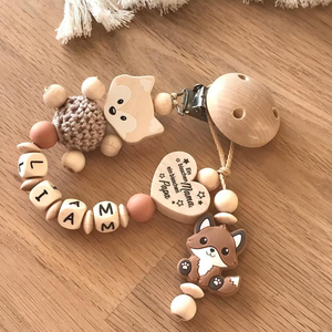 Schnullerkette mit Namen Fuchs Herz mit Spruch, Ein bisschen Mama, ein bisschen Papa und ganz viel Wunder, Geschenk zur