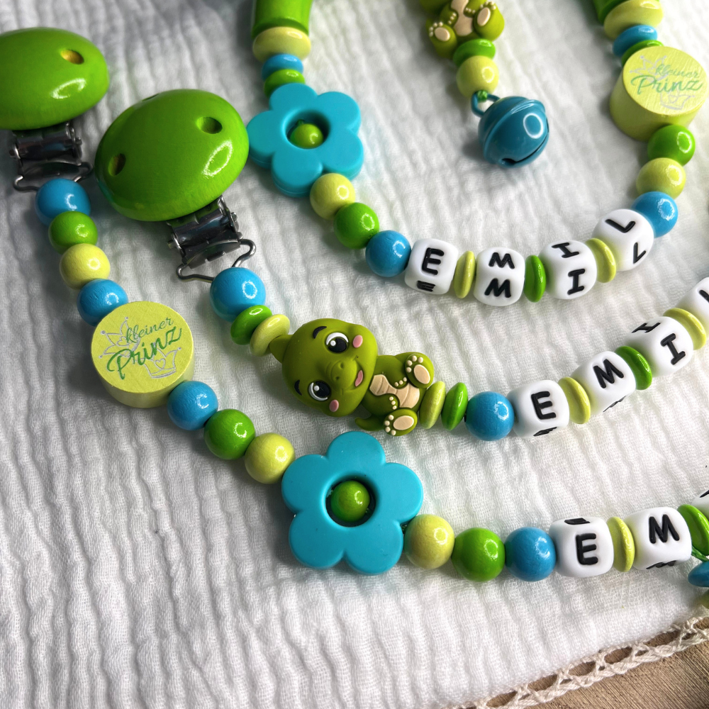 3er Set – Personalisierte Schnullerkette, Greifling & Kinderwagenkette - Dino - Grün