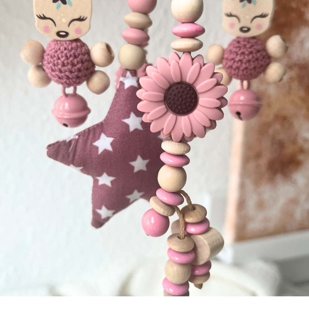 Baby Mobile Reh in rosa und Naturtönen - Mobile für Babybett, Stubenwagen oder Babyzimmer