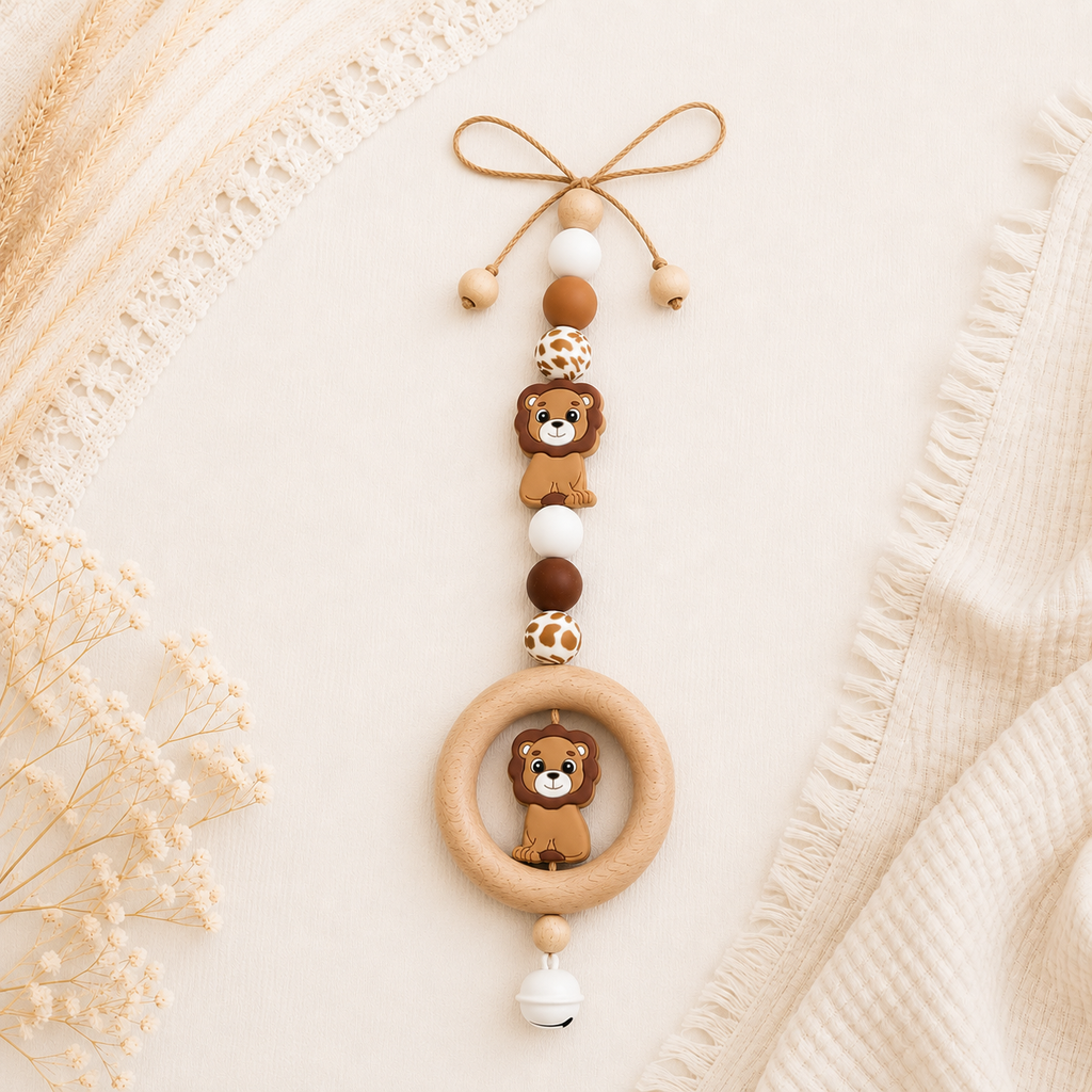 4er Set, Schnullerkette, Kinderwagenkette, Greifring, Babyschalen-Kette | Löwe in Leomuster