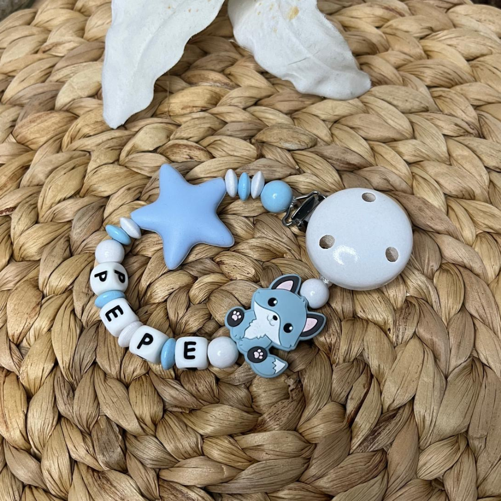 Baby Schnullerkette personalisiert mit Namen – Geschenk zur Taufe & Geburt