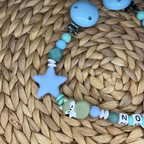 Handmade Kinderwagenkette für Junge - Silikon & Holz im perfekten Design