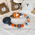 Schnullerkette mit Namen für Jungen– Fuchs Design –  orange grau