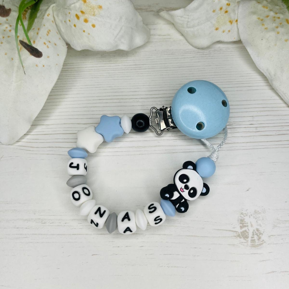 Schnullerkette und Greifling mit Namen Junge Pandabär Blau Grau Weiß Babygeschenk