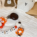 Schnullerkette mit Namen – Fuchs  – Personalisierbar für Baby - Geschenk