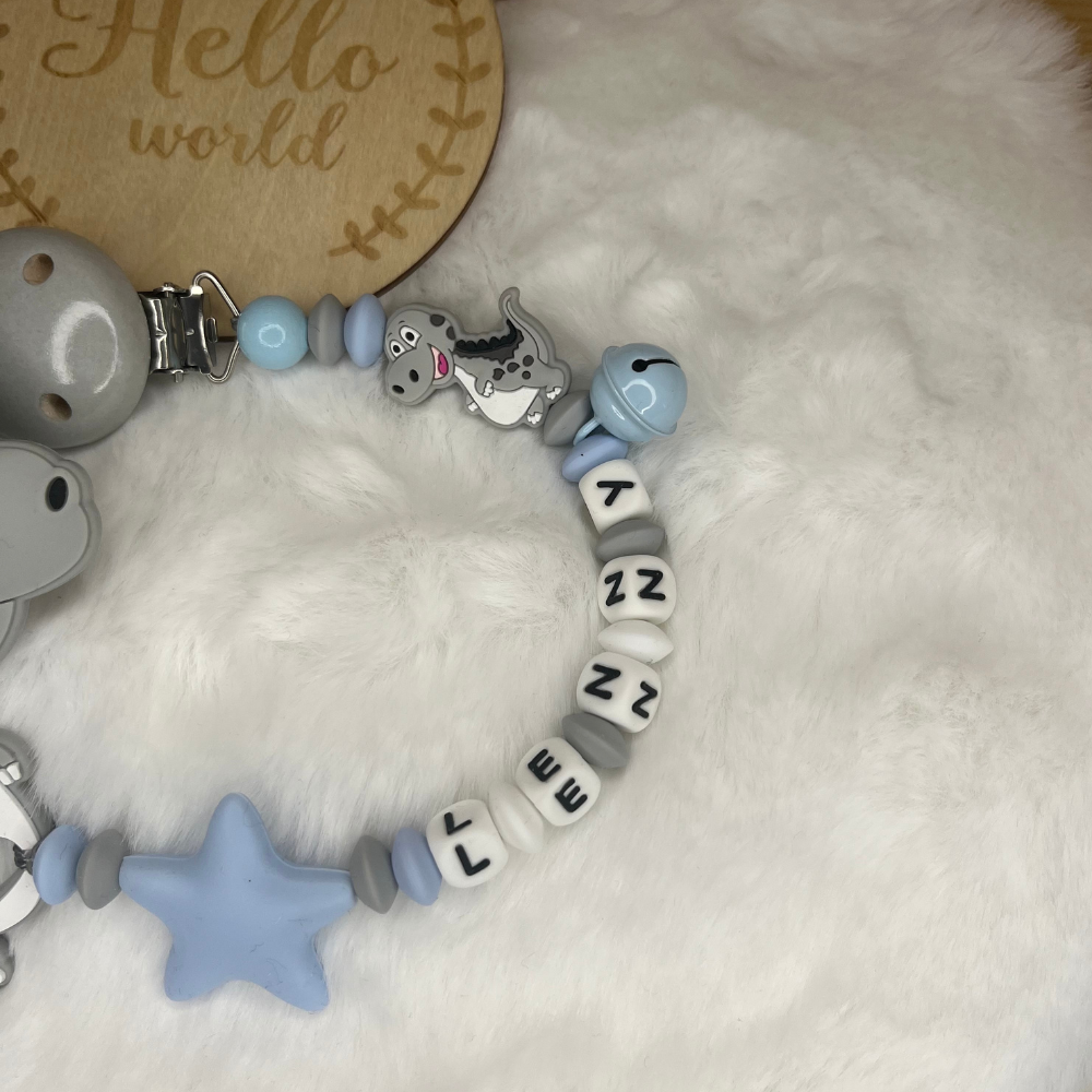 Personalisierte Beißkette mit Namen – Spielkette & Beißanhänger Dino  für Babys