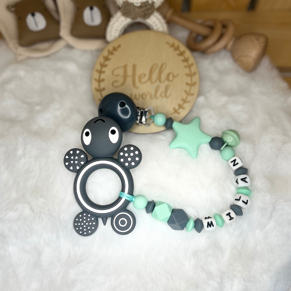 Personalisierte Beißkette mit Namen – Spielkette & Beißanhänger Hase für Babys