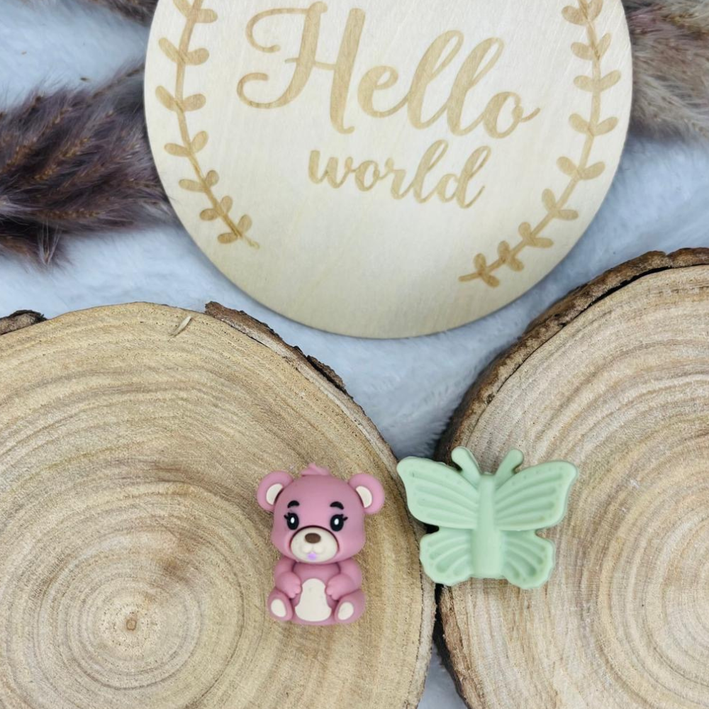 Schnullerkette mit Doppelnamen | Mädchen | 3D Bär Schmetterling | Babygeschenk
