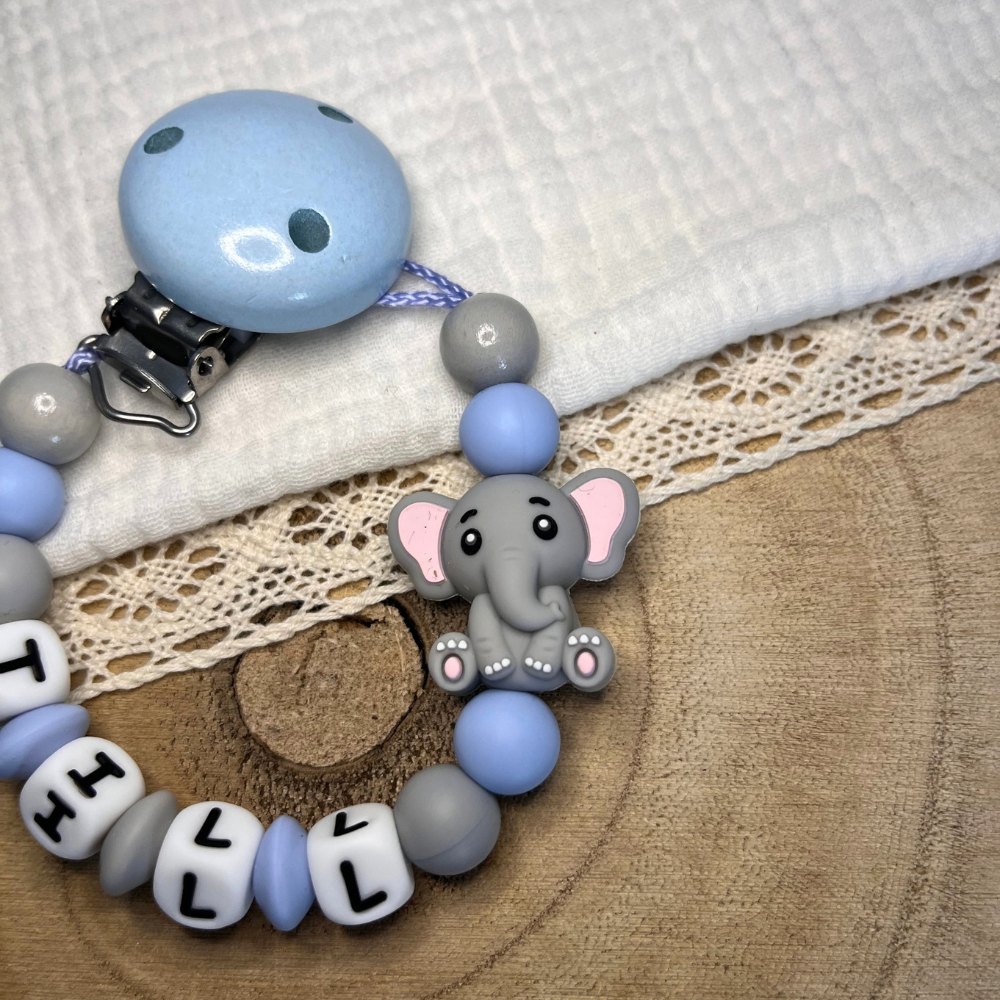 Schnullerkette mit Namen - personalisiert - Elefant - grau blau - Geschenk zur Geburt, Taufe, oder Babyparty