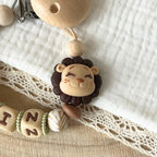 Personalisierte Schnullerkette mit Namen - Löwenmotiv in Naturfarben - Baby Geschenk