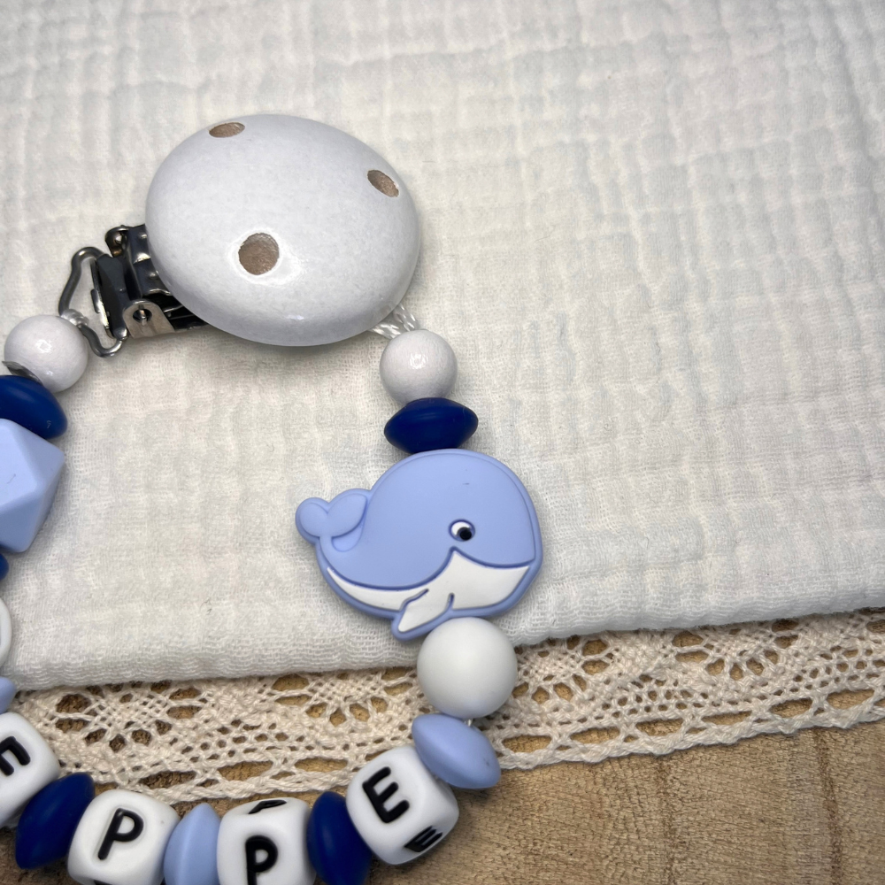 Schnullerkette mit Namen - personalisiert - Wal -  blau - Geschenk zur Geburt, Taufe, oder Babyparty