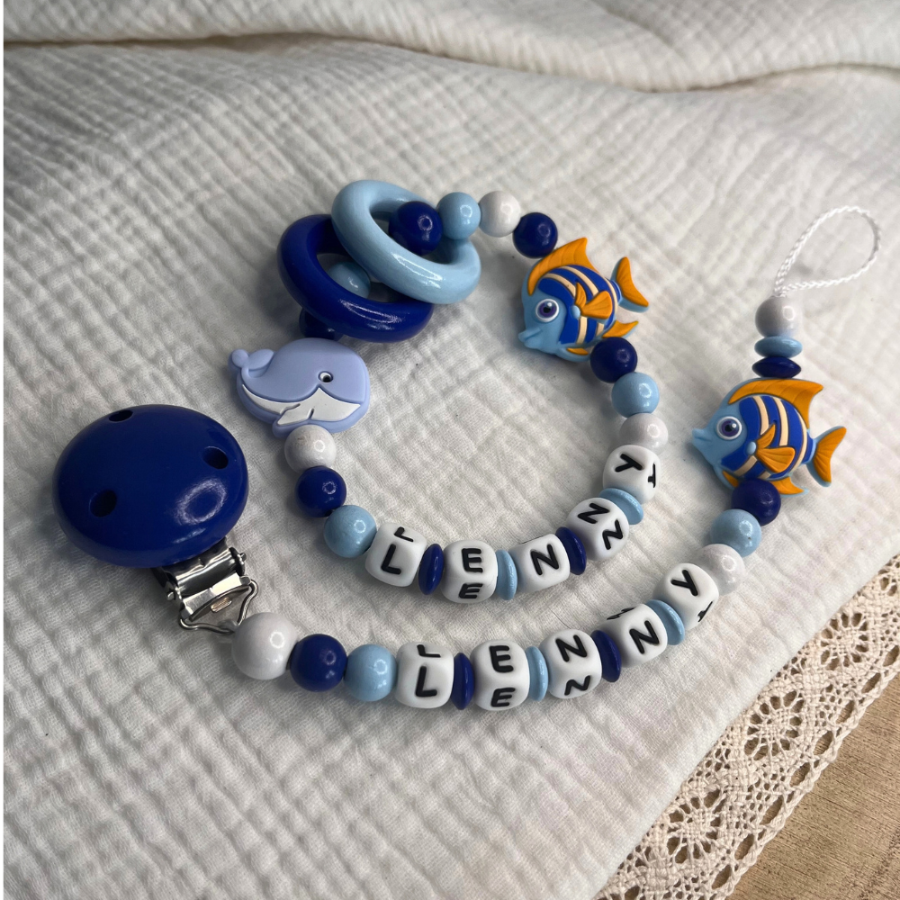 3er Set – Personalisierte Schnullerkette, Greifling & Kinderwagenkette - Fisch Oktopus Wal - Junge