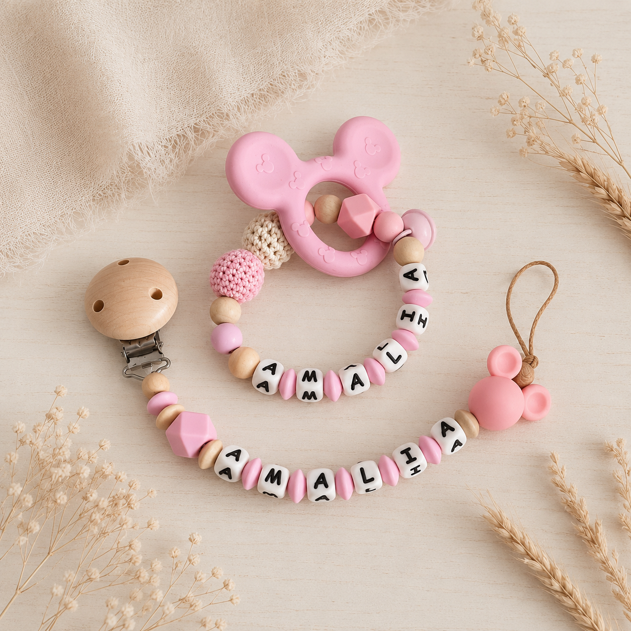 3-teiliges Baby Geschenkset mit Namen | Schnullerkette, Greifling & Kinderwagenkette