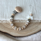 Schnullerkette mit Namen - personalisiert - Blume - Baby Geschenk - natur beige weiß