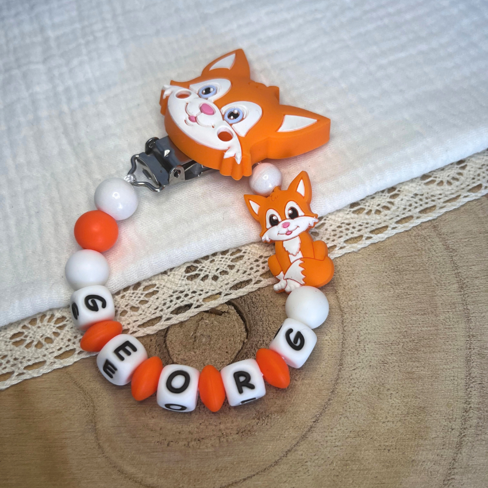 Schnullerkette mit Namen - personalisiert - Fuchs - orange weiß - Geschenk zur Geburt, Taufe, oder Babyparty