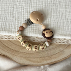 Personalisierte Schnullerkette mit Namen - Löwenmotiv in Naturfarben - Baby Geschenk