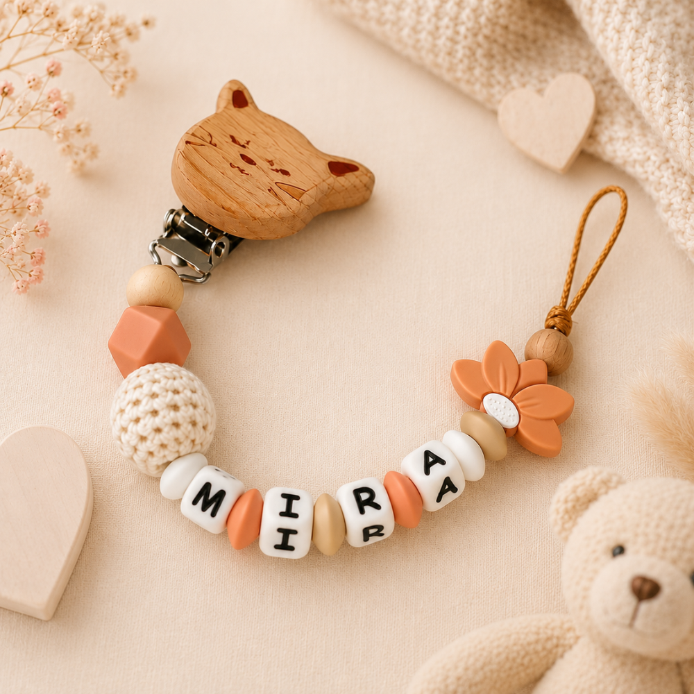 Personalisierte Schnullerkette mit Namen – Holz & Silikon – Baby Mädchen  - Peachy Beige - Blümchen Design