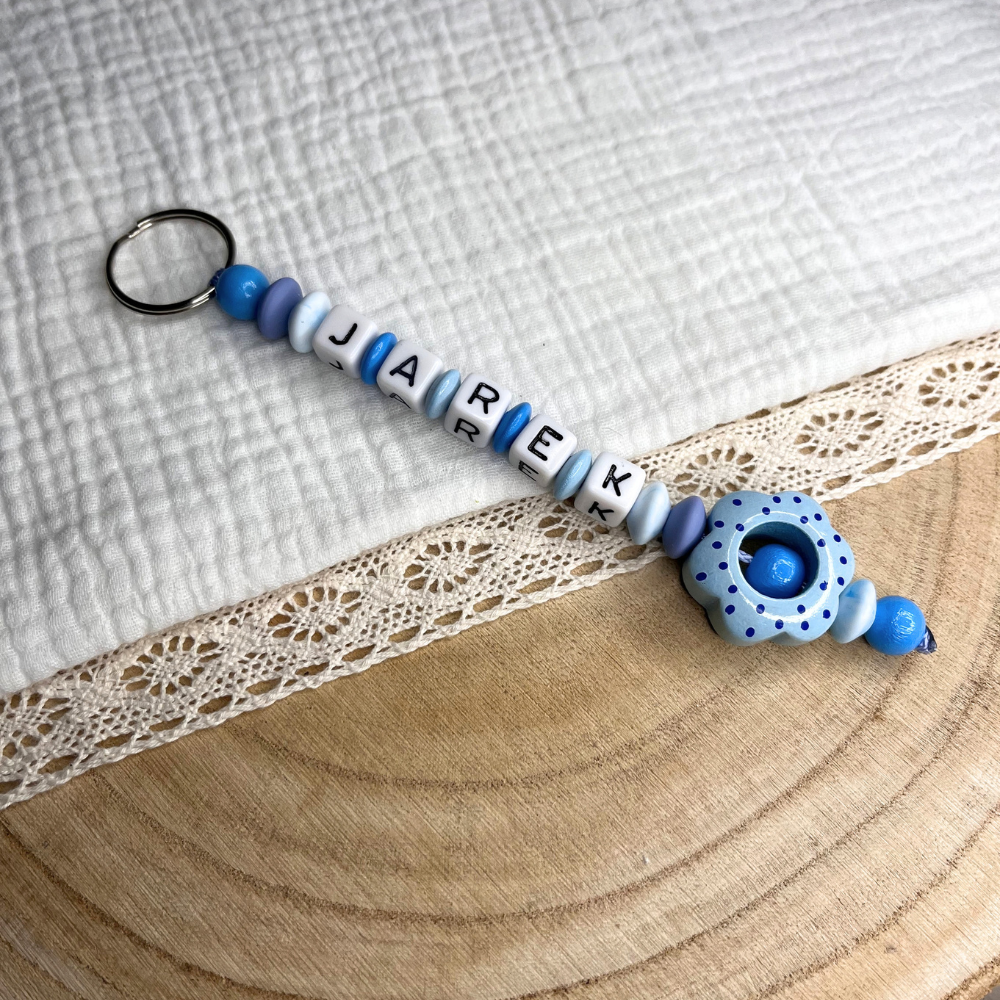 Schlüsselanhänger mit Namen , Anhänger, Geschenk Einschulung, Schultüte, Taschenbaumler