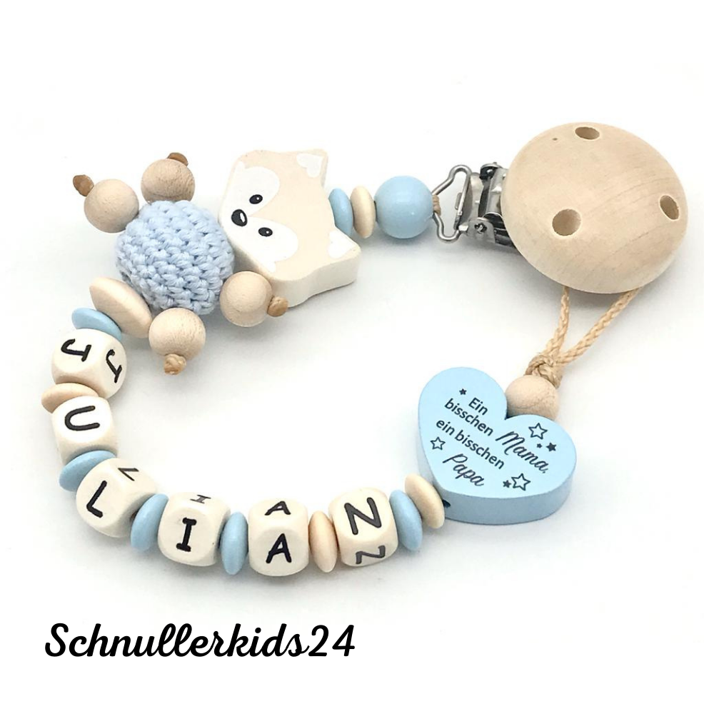 Schnullerkette mit Wunschnamen in verschiedenen Farbvarianten -"Ein bisschen Mama, ein bisschen Papa und ganz viel Wunder"